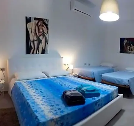 Casa Dell'artista 2 Bed & Breakfast Salerno
